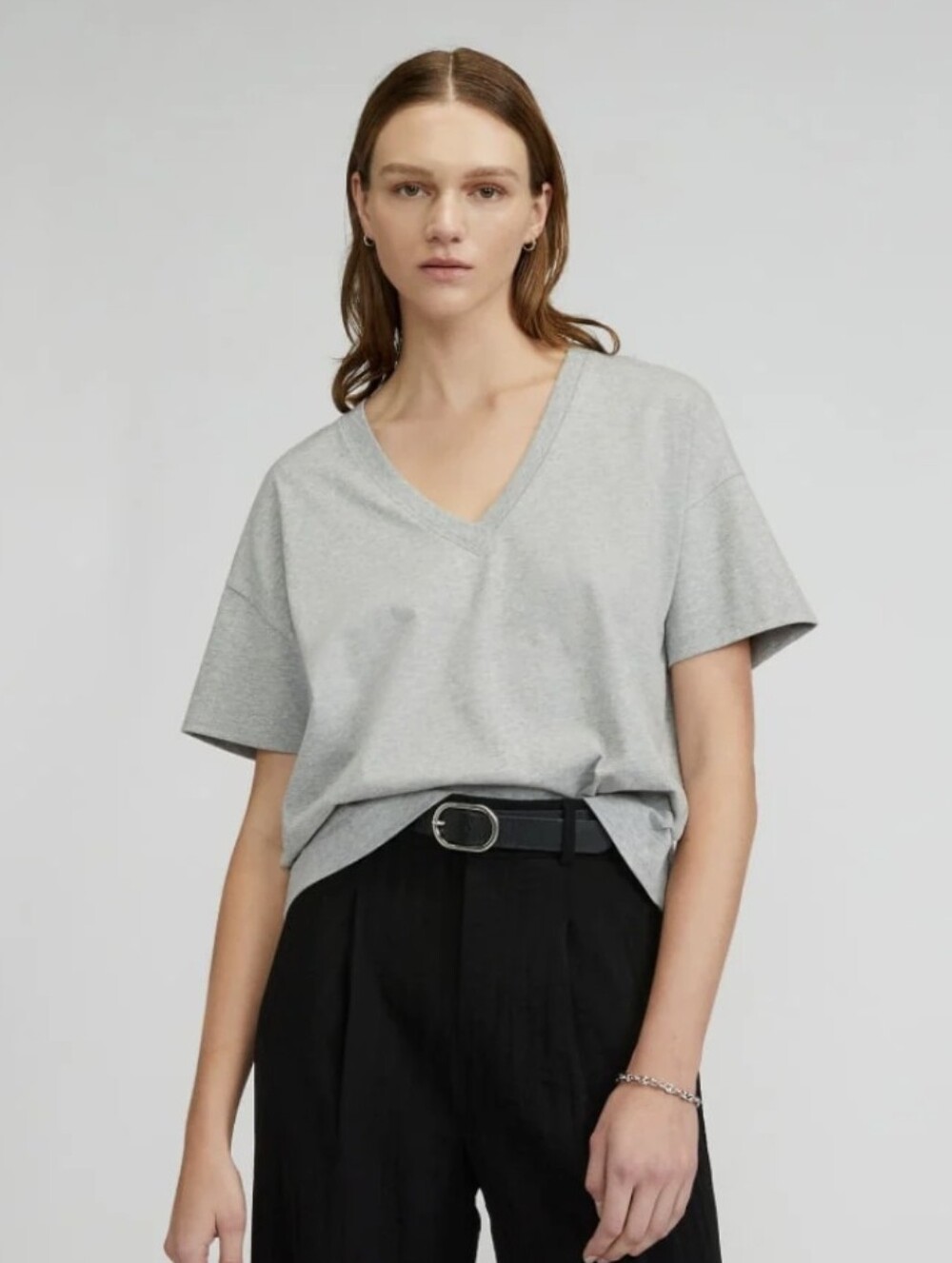 Everlane Organic Cotton Slouchy V-Neck Short Sleeve Tee Heathered Gray Large
